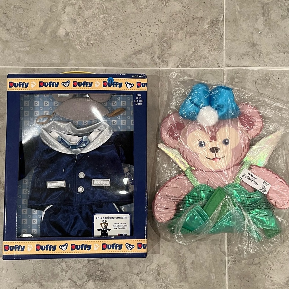 Duffy the bear disney diamond celebration + tinkerbell clothes brand new